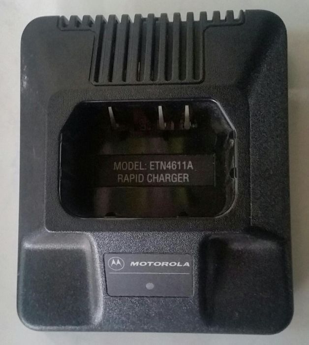 Incarcator stație Motorola portabila model ETN46116