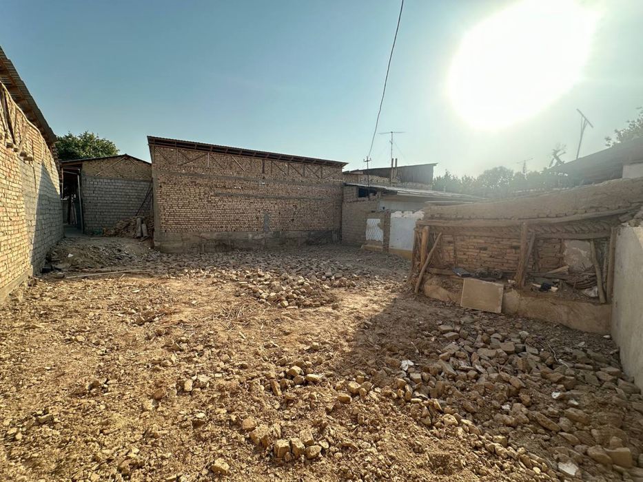 samarqand darvozada 1.75 sotix 41000$