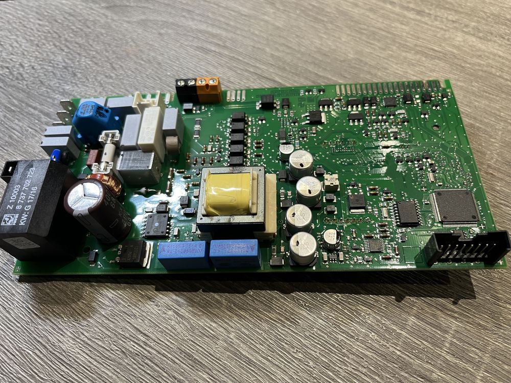 Vand placa Buderus Logamax plus GB062-24KDH V2