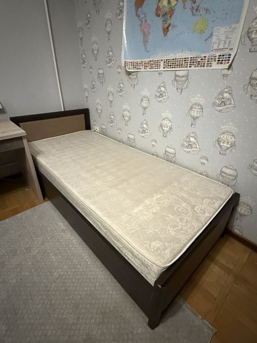 Кровать односпальная