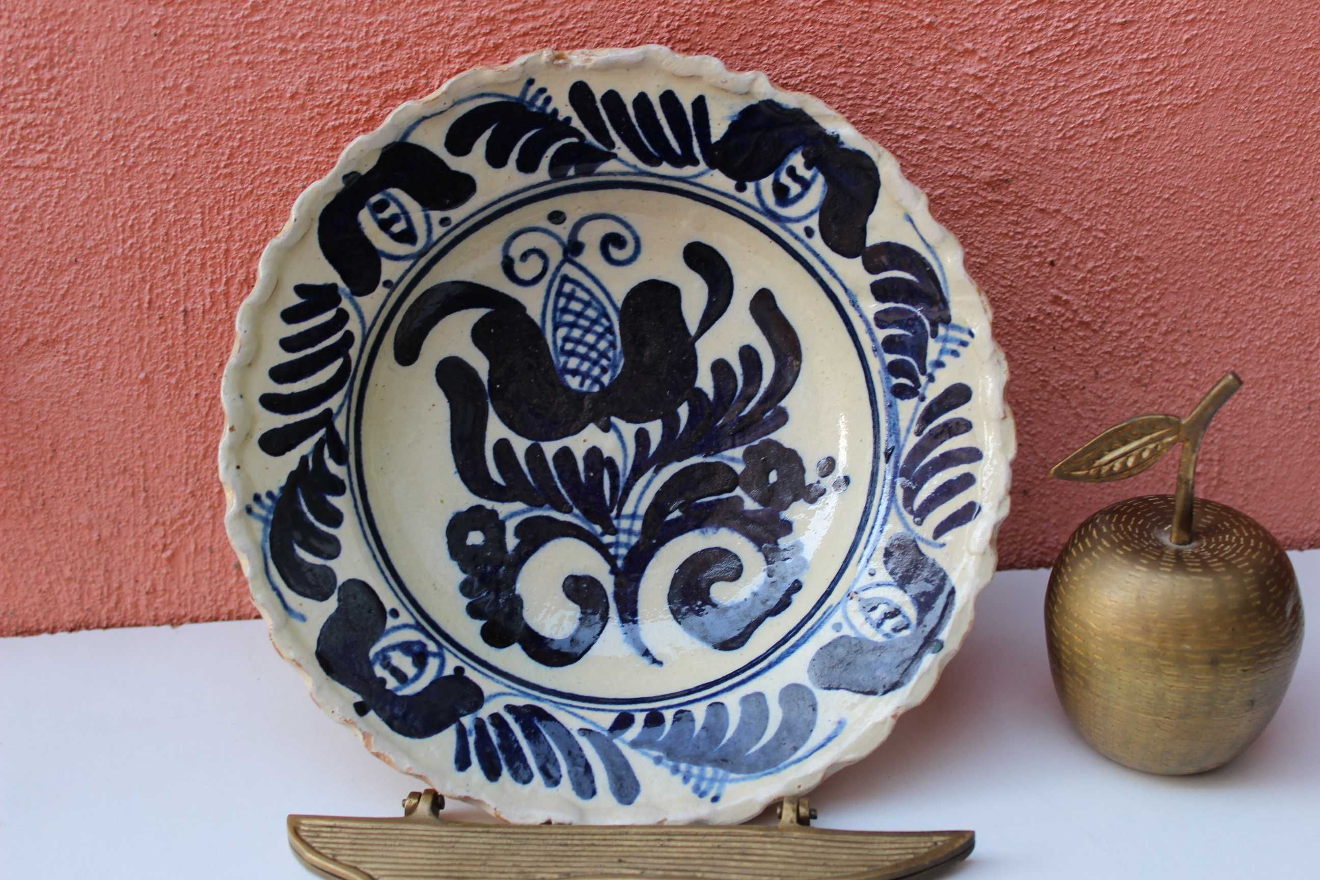 Farfurie ceramica de colectie KOROND, lucrata manual