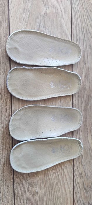 Детски пантофки и кожени стелки Колев и Колев рр22