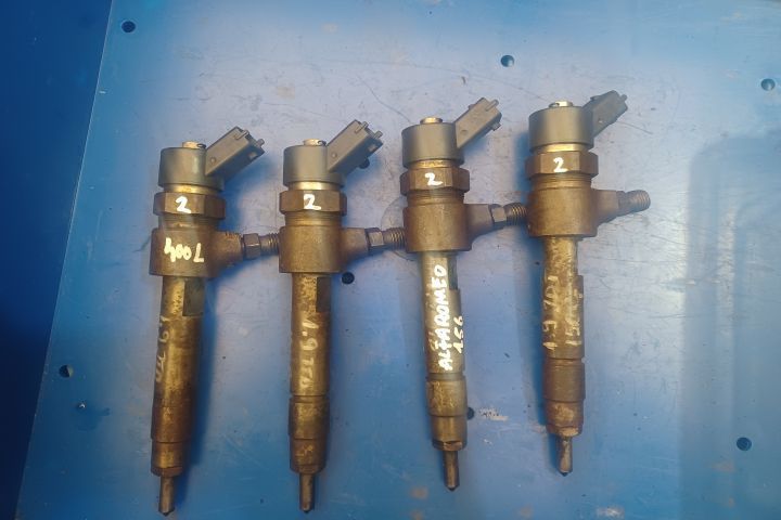 Set injectoare 0445110002 1.9 JTD 2.4 JTD MX1253 Alfa Romeo 156 932 [