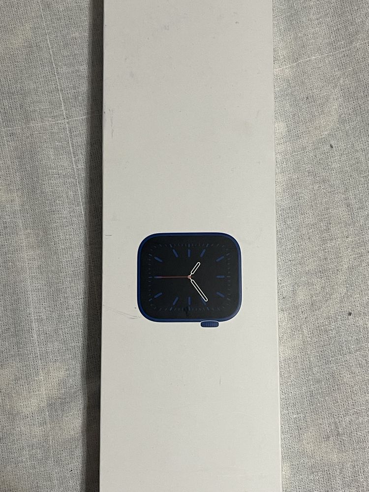 Продаётся Apple Watch series 6