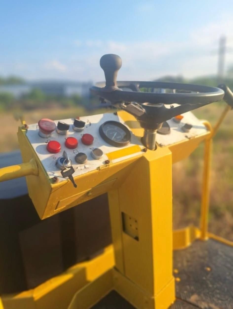 Vand / Închiriez Cilindru Compactor