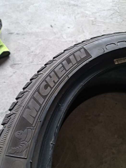 4 anvelope iarnă 205 45 R16 Michelin