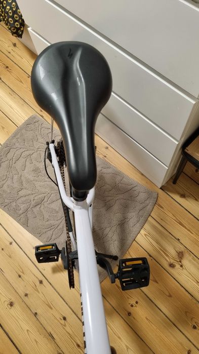 Bicicletă de oraș Specialized Sirrus X (2023) – stare excelentă, 2500