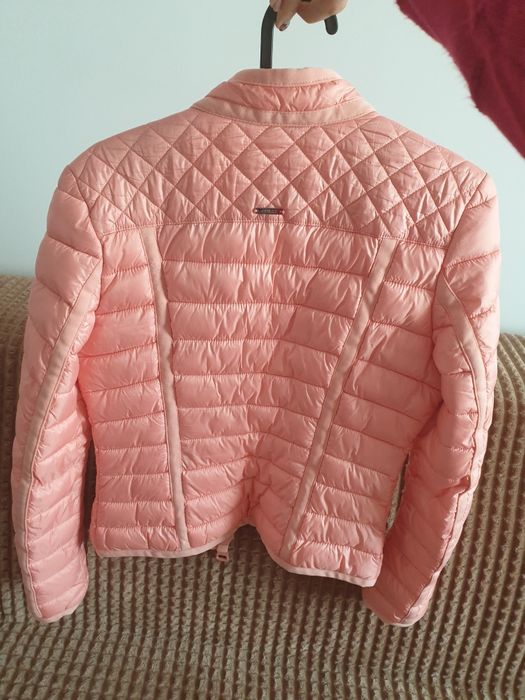 Geaca Guess originala