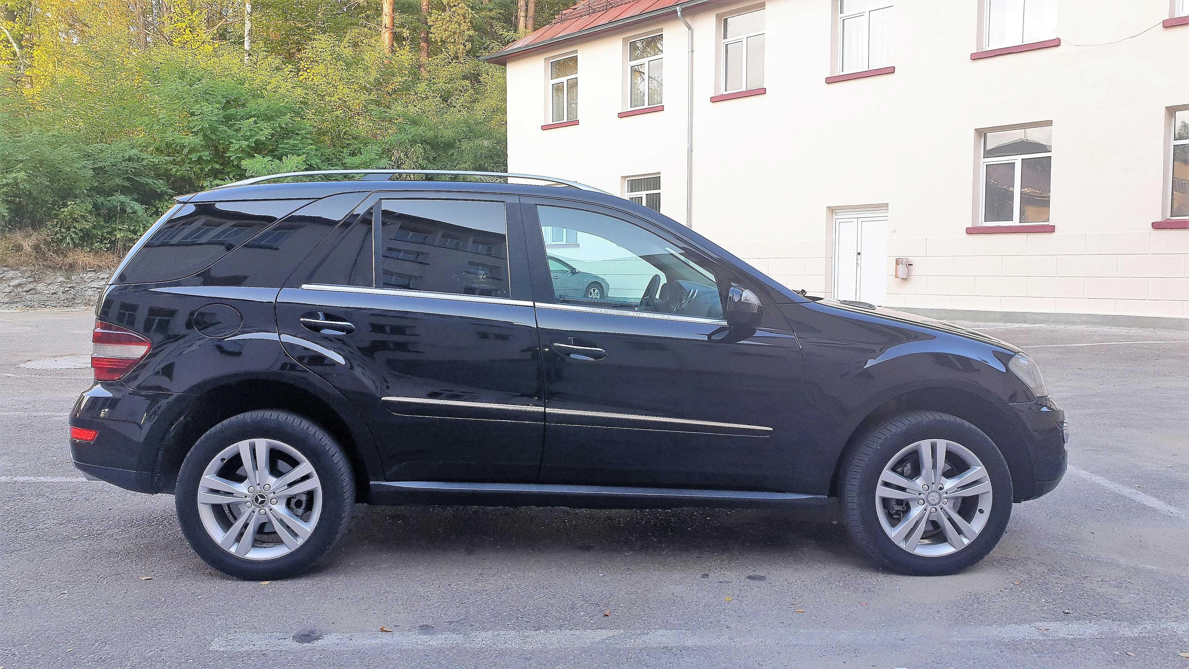 Vand sau schimb Mercedes ML 320CDI