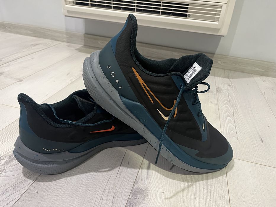Оригинални маратонки Nike Winflo 9 Shield номер 48, стелка 32см