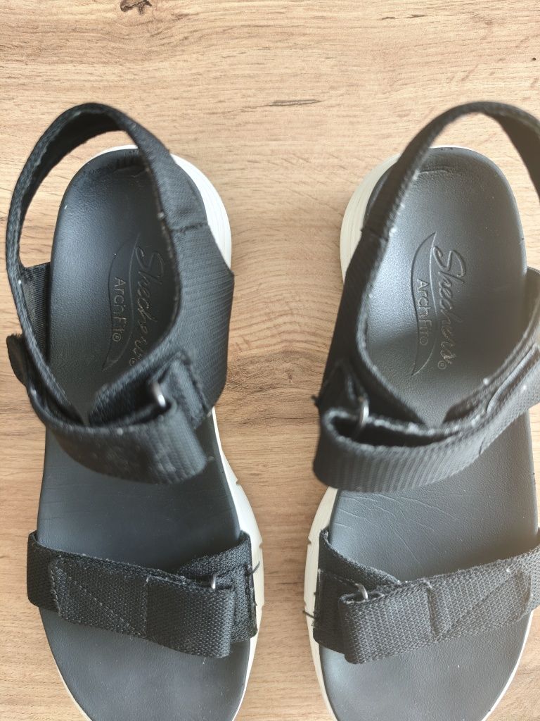 Skechers сандали