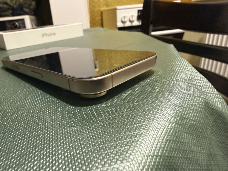 Iphone 16 pro 128GB dessert titanium