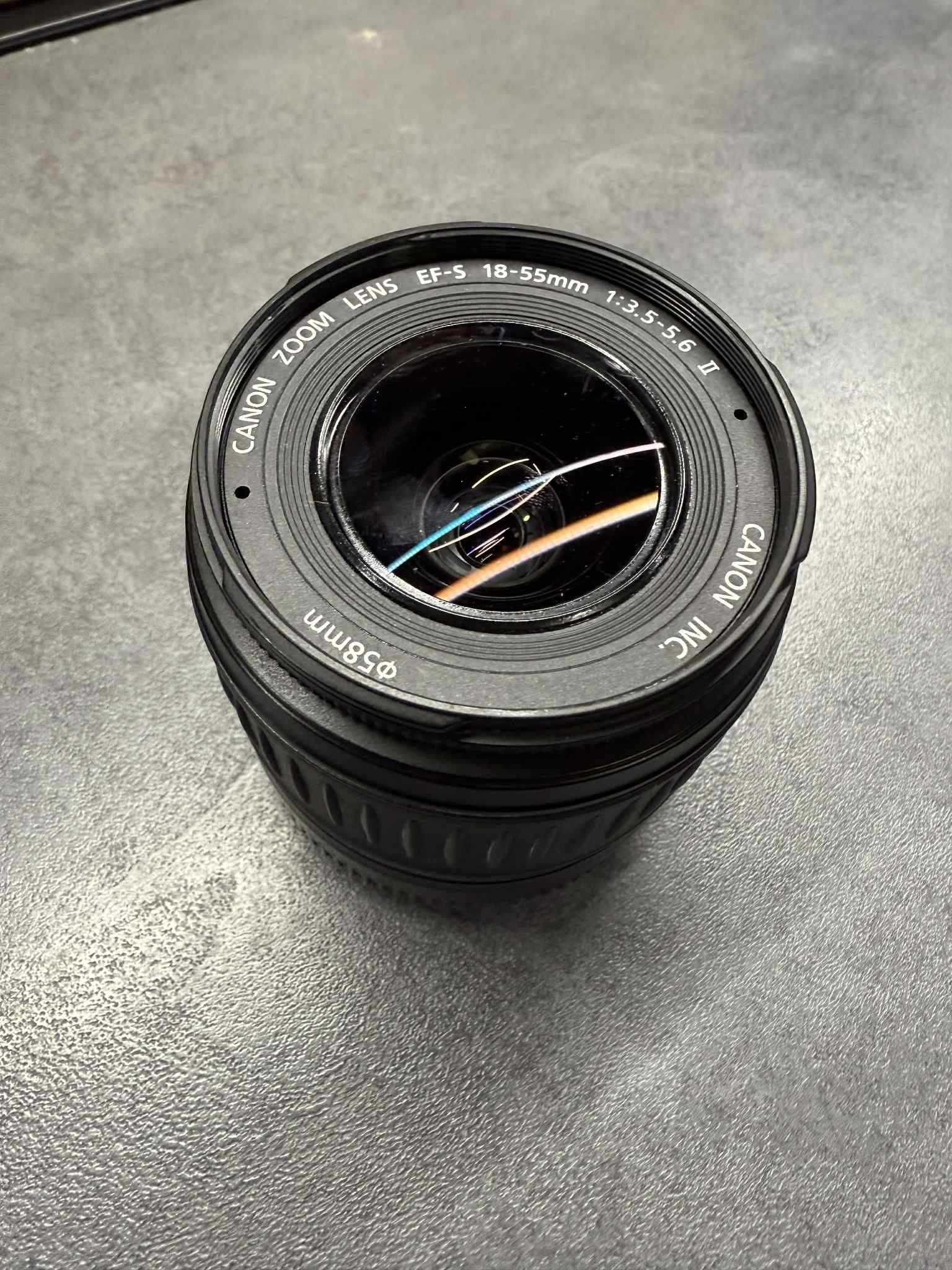 Обектив Canon EF-s 18-55mm
