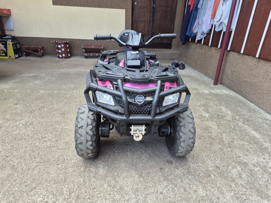 Vând atv pentru copii