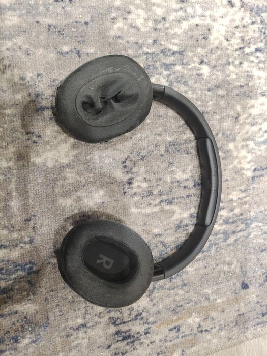 Продам наушники Jbl 710 bt