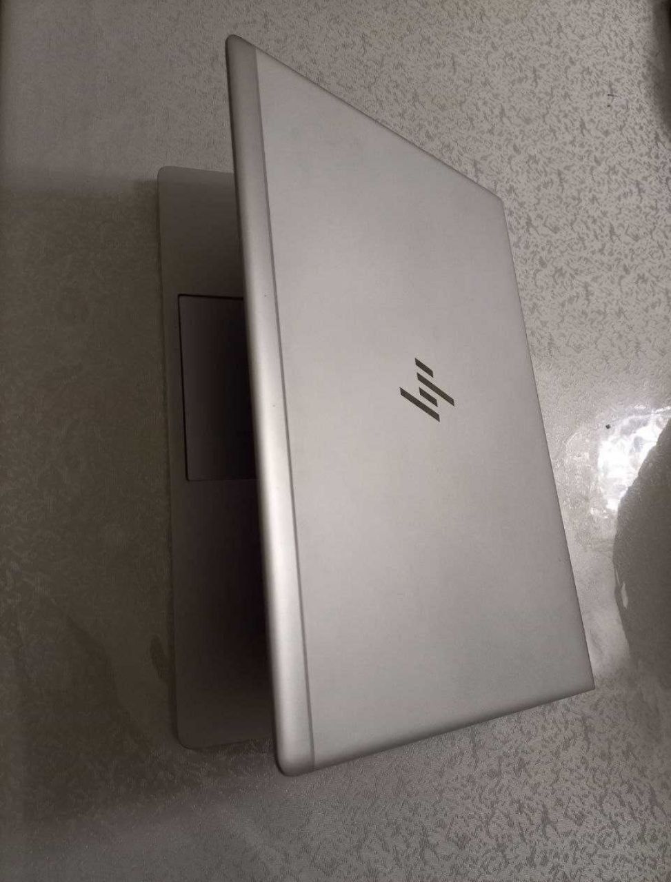 Hp ELITEBOOK 16 / 512