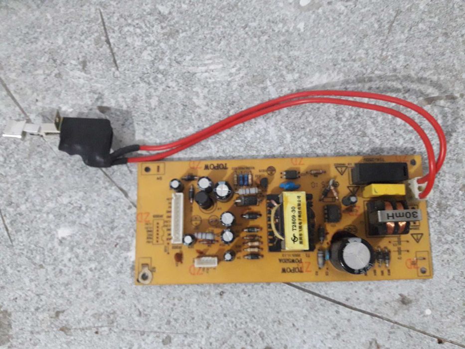 modul amplificat ,microfon ,bluetooth 5,0 si diferite surse alimentare