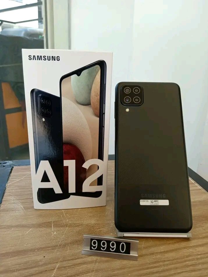 Galaxy A12 Samsung