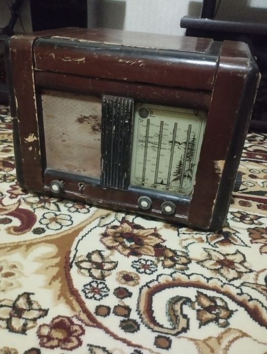 Продам радиолу Урал 53 год