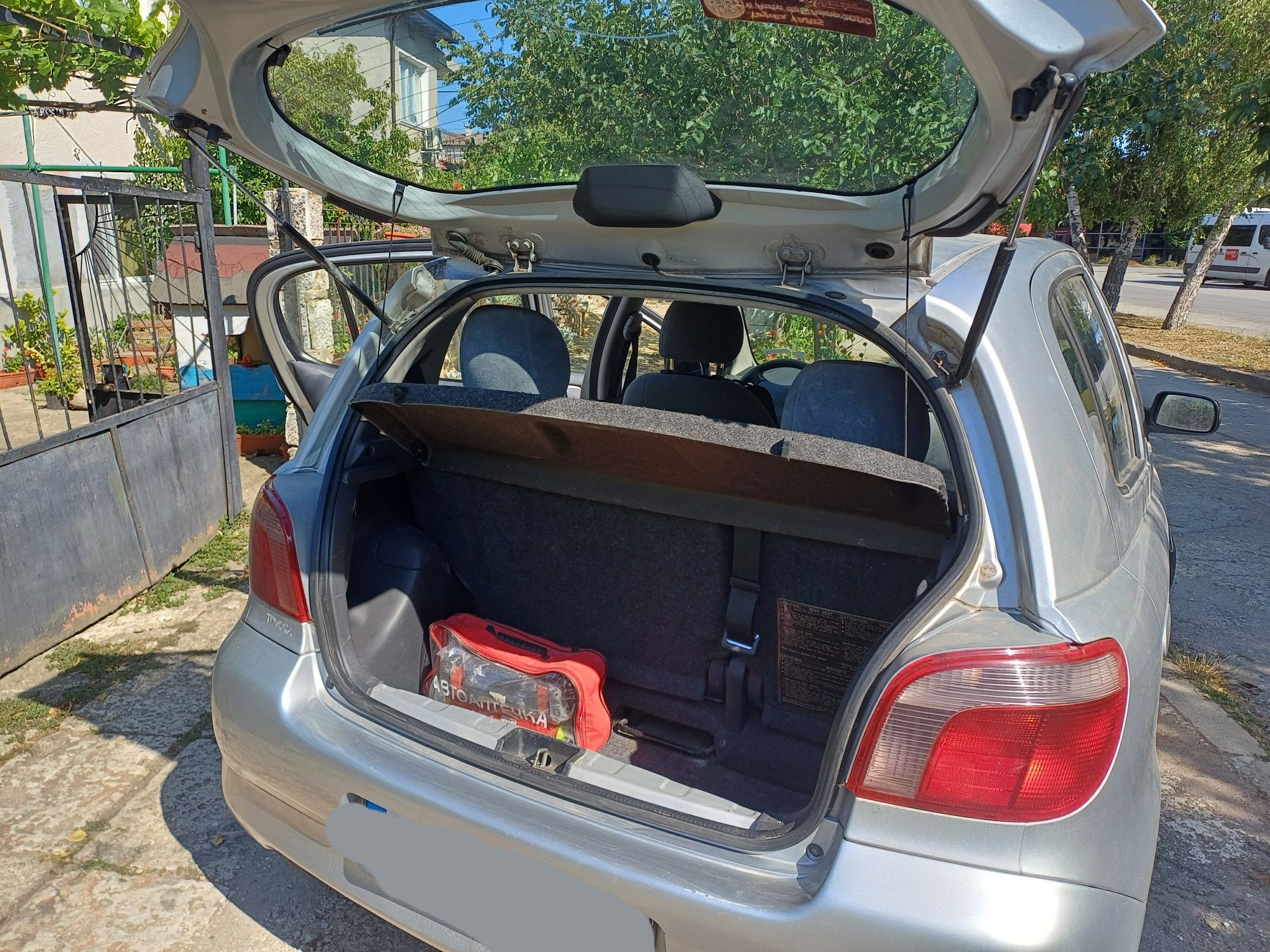 Toyota Yaris 2000
