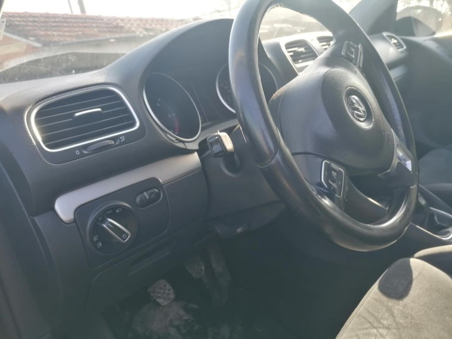 Голф 6 1.6 105коня