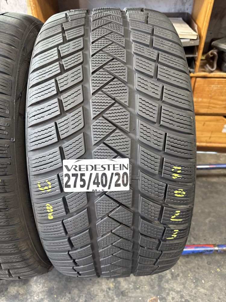 275/40/20 Vredestein M+S