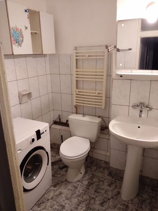 Închiriere apartament 2 camere