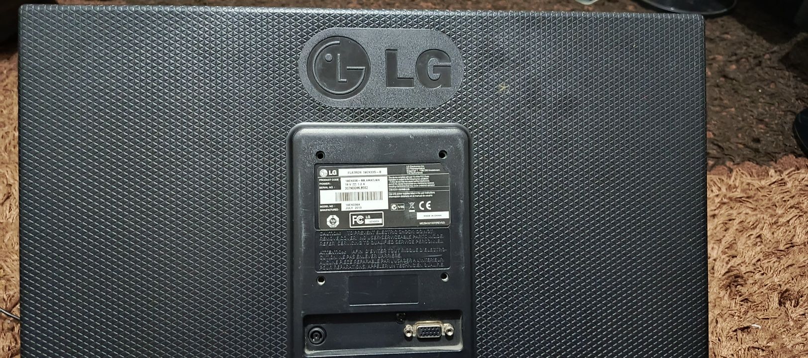 Mониторы LG SAMSUNG 19 для запчасти