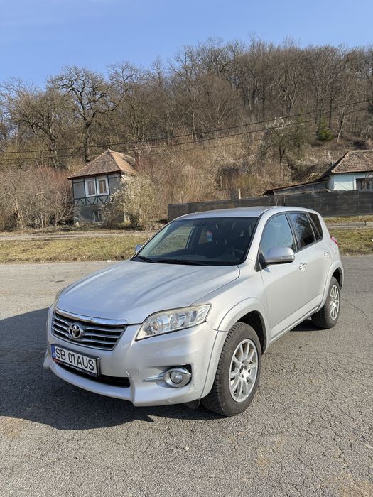 Toyota Rav 4 4x4 automat 2011