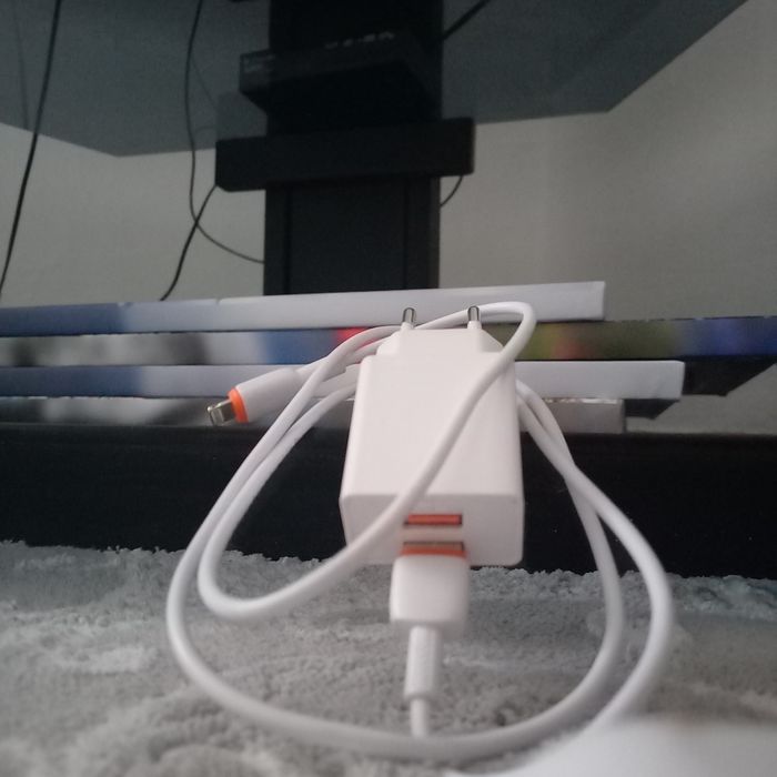 Айфон зарядка! Продам