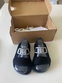 Ugg нови (детски сандали)