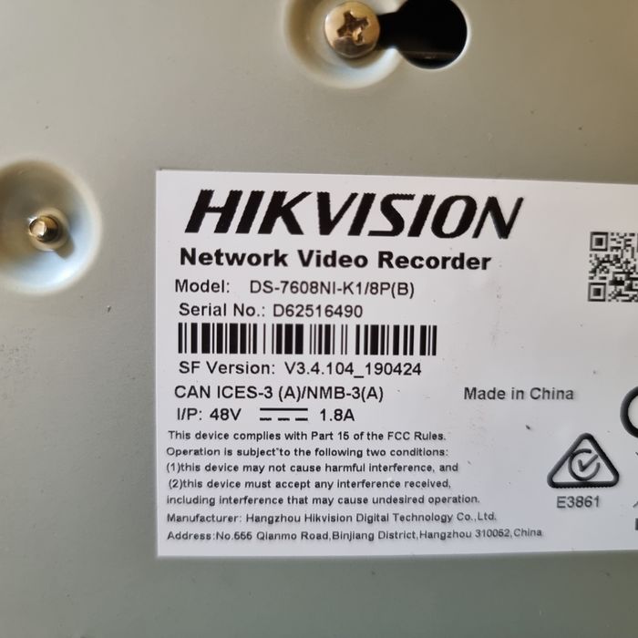 Sistem supraveghere Hikvision cu 2 camere ip