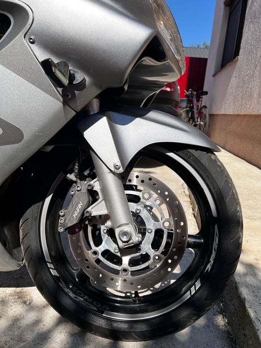 Honda 600 f4i intretinuta exemplar