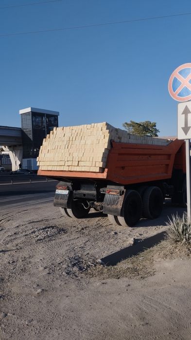 Tayor ortilgan ĝisht bor zilda va kamazda Oxangaron ĝisht xalol