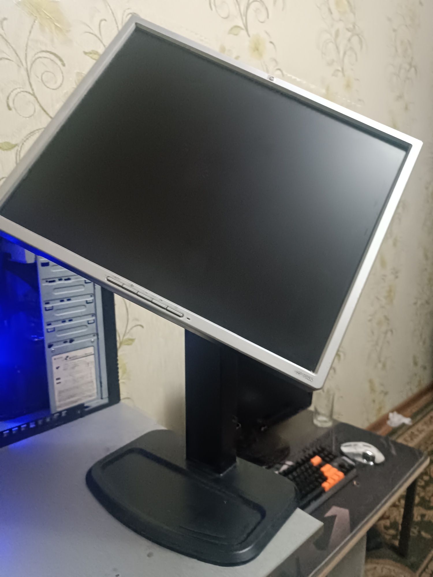 Компютер +монитор