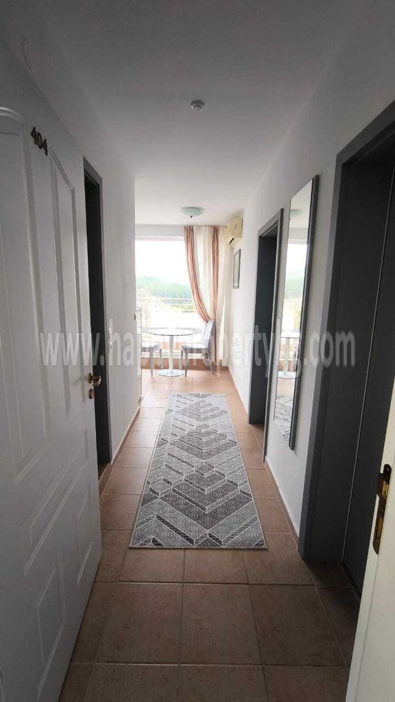 Продава се Тристаен апартамент в Свети Влас - 82 кв.м за 1147 €/кв.м - Снимка #6