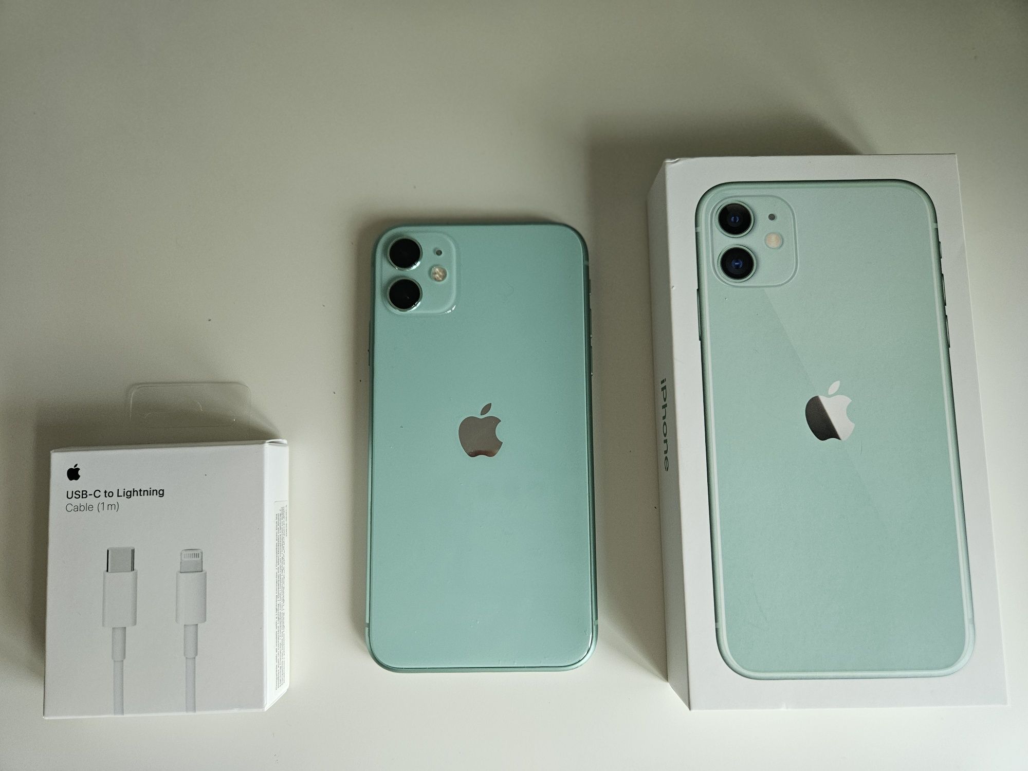 Iphone 11 64gb green