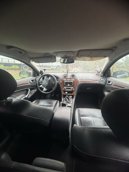 Vand Ford mondeo