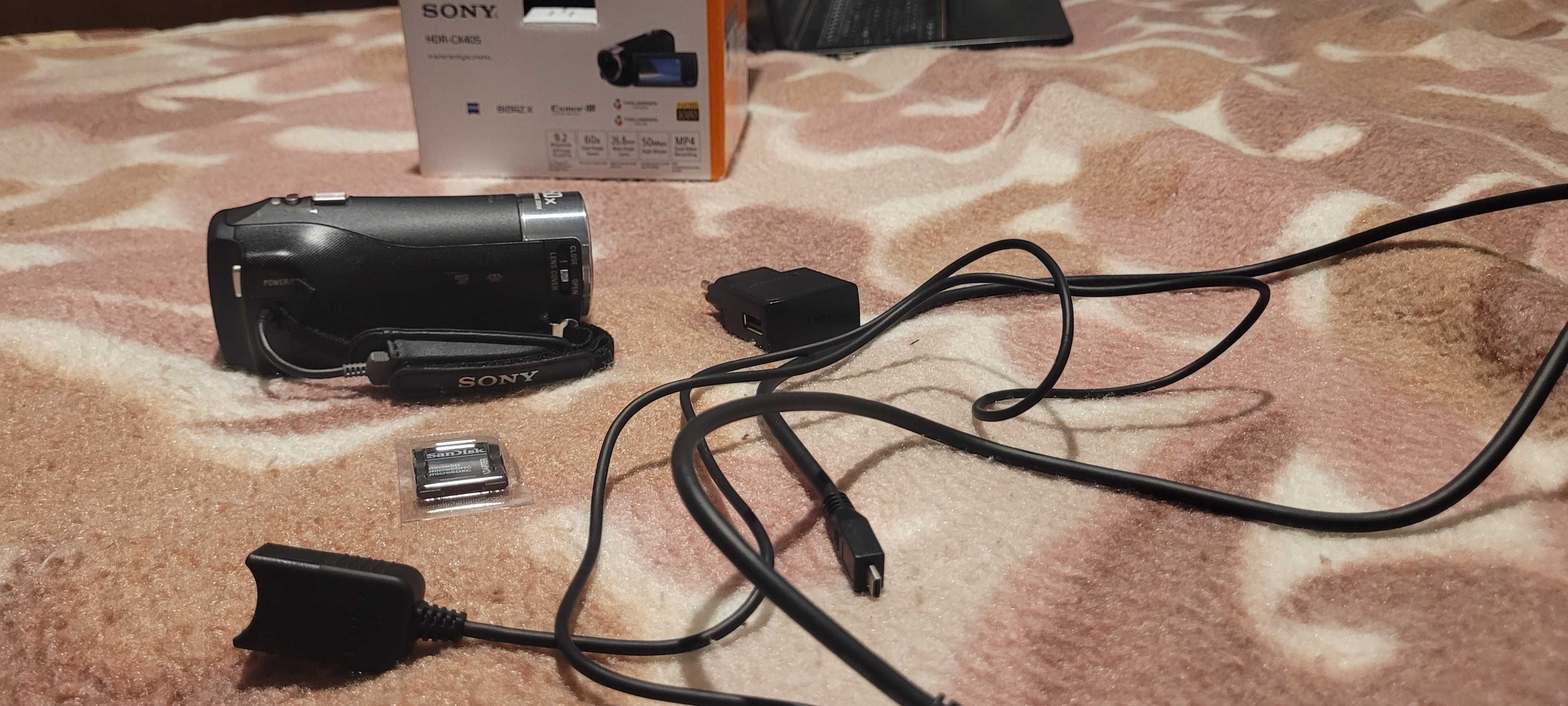 Цифрова видеокамера Sony HDR-CX405