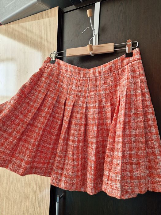 Плисирана пола Zara