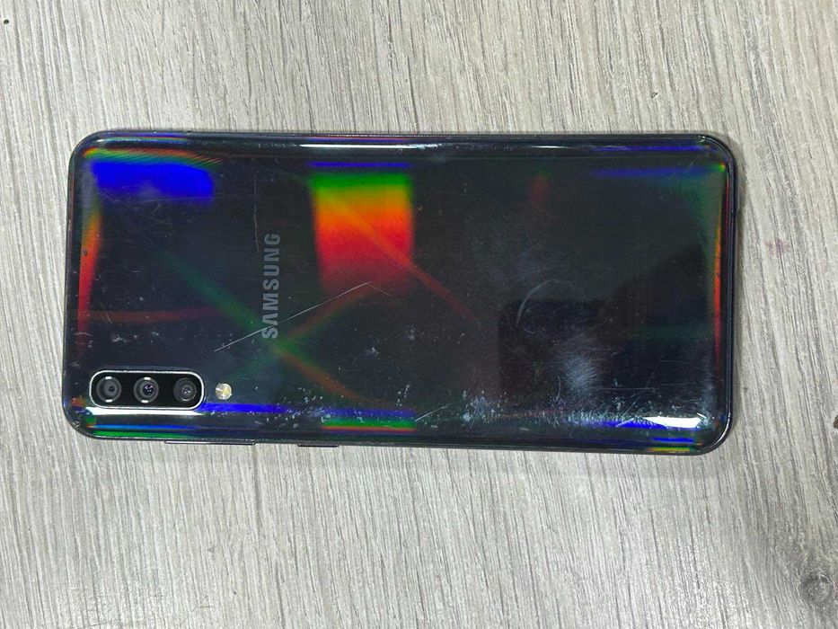Samsung Galaxy A50 128GB 4GB RAM Dual