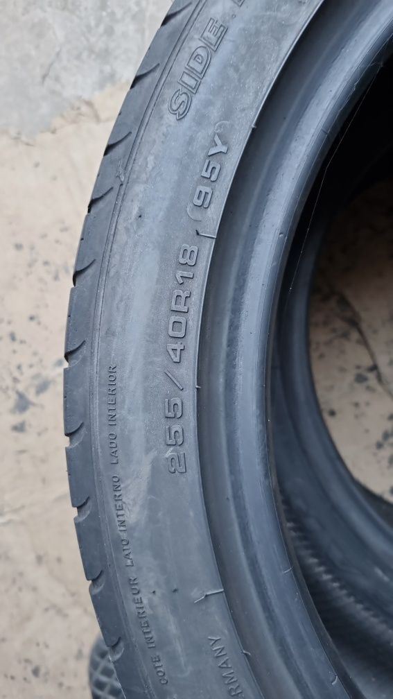 2 Anvelope Vară Good Year 255 40 R18 RUN-FLAT Stare Perfectă.