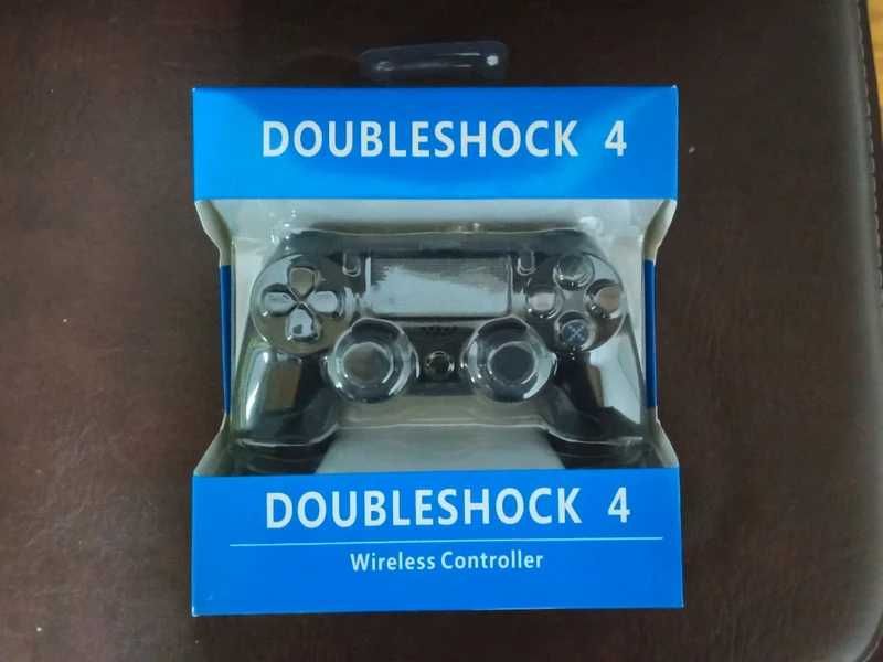 PlayStation 4 în stare foarte bună