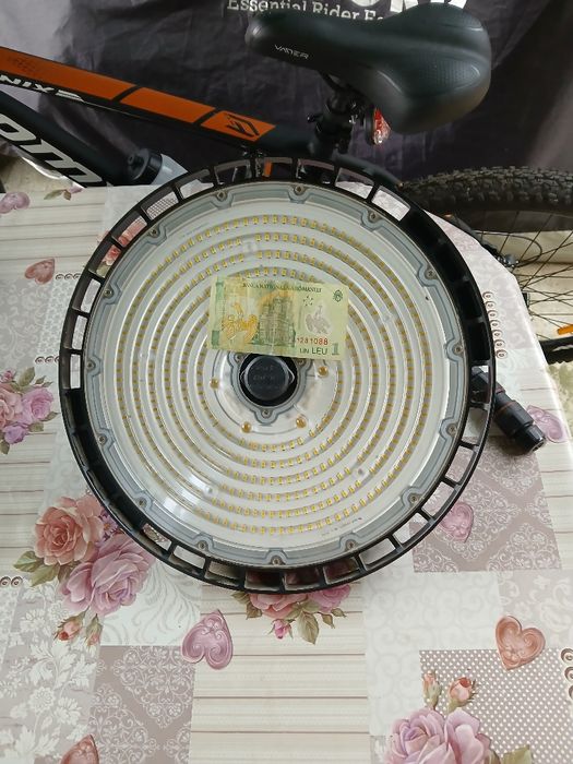 Lampa iluminat cu leduri la 220v