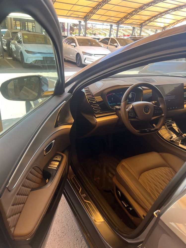 BYD HAN 2023 yil 605 zapas hod