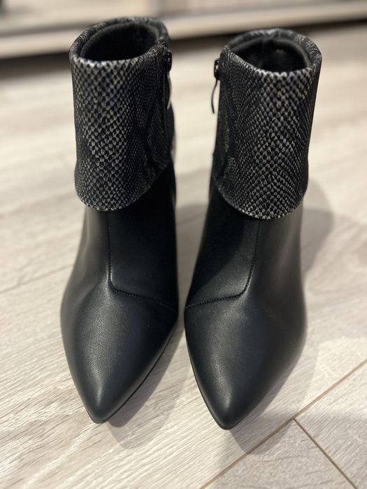 Cizme noi Piccadilly – elegante și confortabile