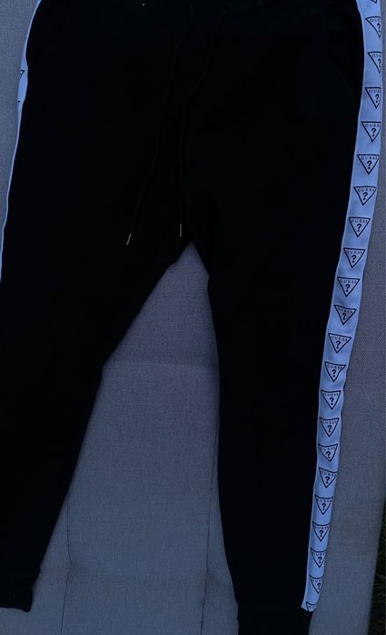 Pantaloni Trening Guess