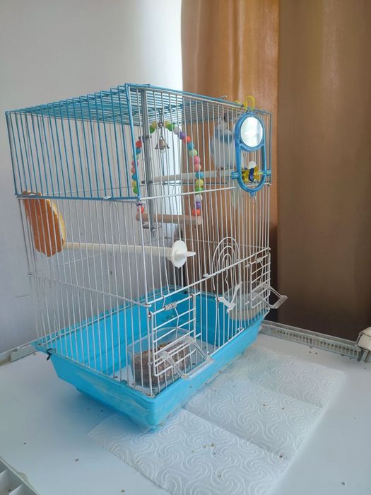 Продаются клетки для попугаев