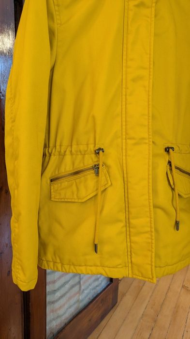 Дамско яке / парка на ONLY, размер S, жълта
