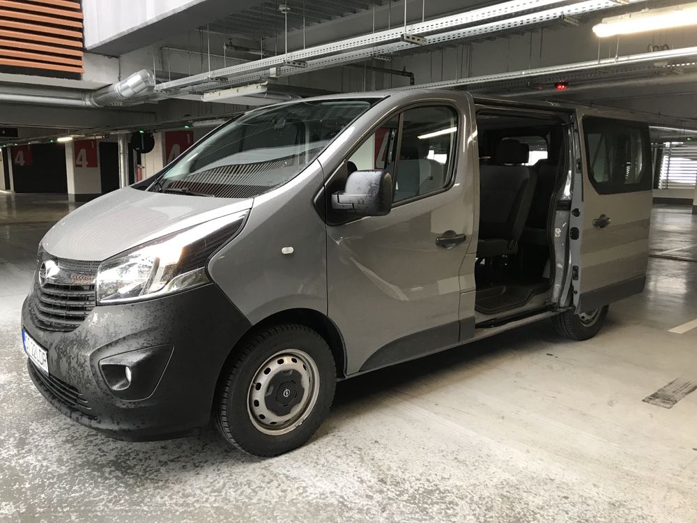 Inchiriere / Inchiriez Van Microbuz 8 locuri, de la 45 euro, Car Rent